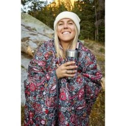 Vera Bradley + Coleman Camping Blanket - Eden Paisley Gray 8 Vera Bradley + Coleman Camping Blanket - Eden Paisley Gray -Outlet Camping Gear Store unnamed file 3133