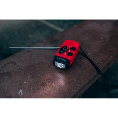 Stansport Solar Hand Crank Dynamo AM FM WB Radio 27L LED Flashlight 8 Stansport Solar Hand Crank Dynamo AM FM WB Radio 27L LED Flashlight - Image 7